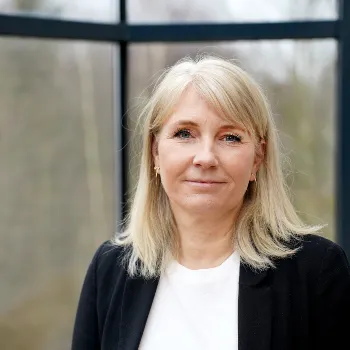 Line Holten Reimer picture